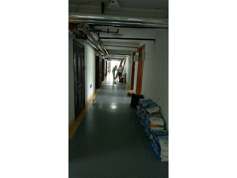 医院深夜看免费网站